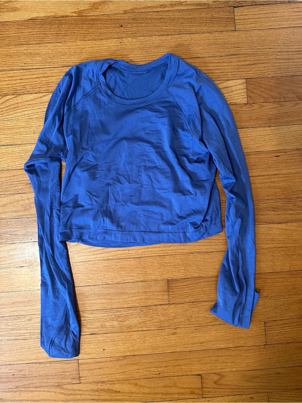 lululemon swiftly Blue Long-Sleeve Cropped Top